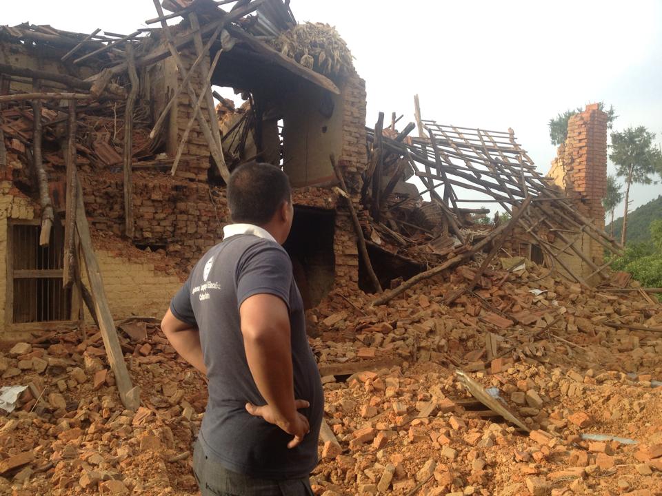 Ravi and earthquake demolition